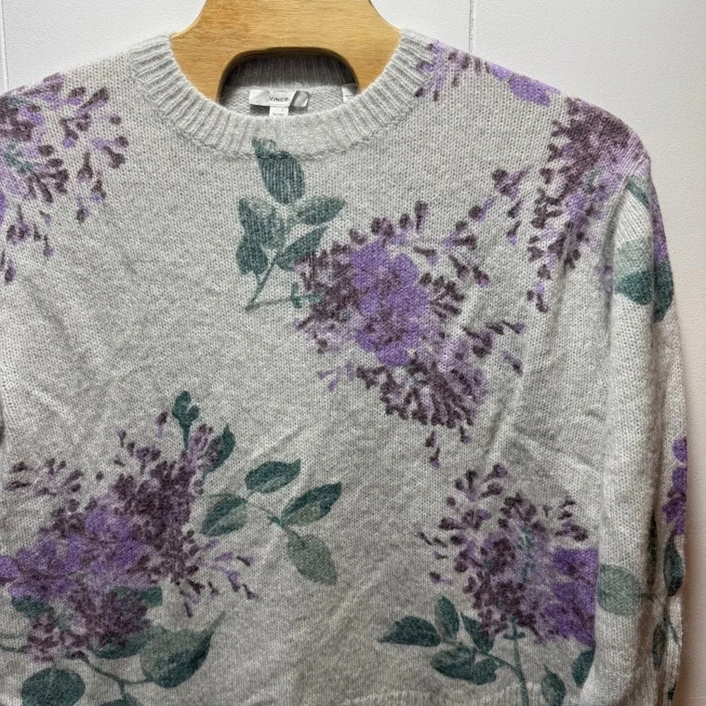 Vince Women Size 3X Lilac Floral Alpaca Mohair Wool Blend Crewneck‎ Sweater - Picture 2 of 5